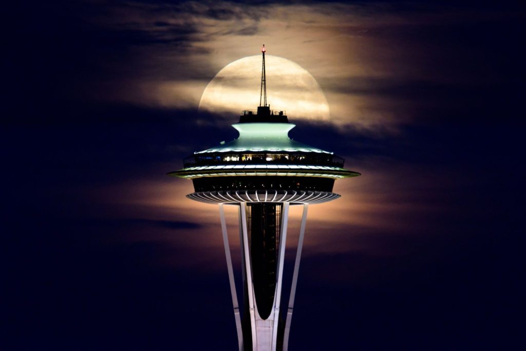 Seattle Moonrise
