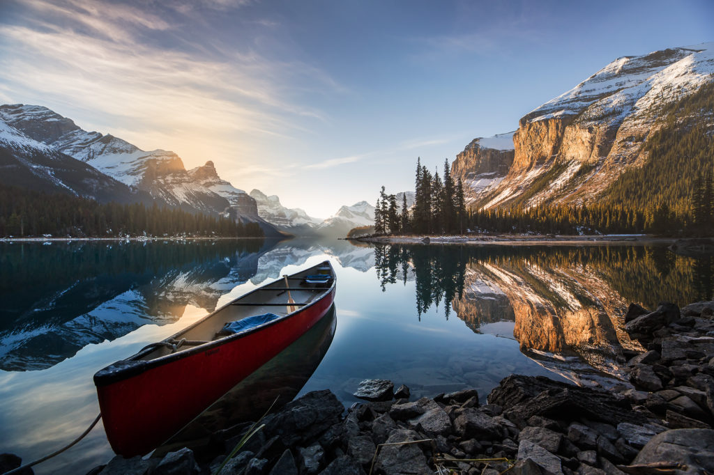 Canoe, Canadian landscape